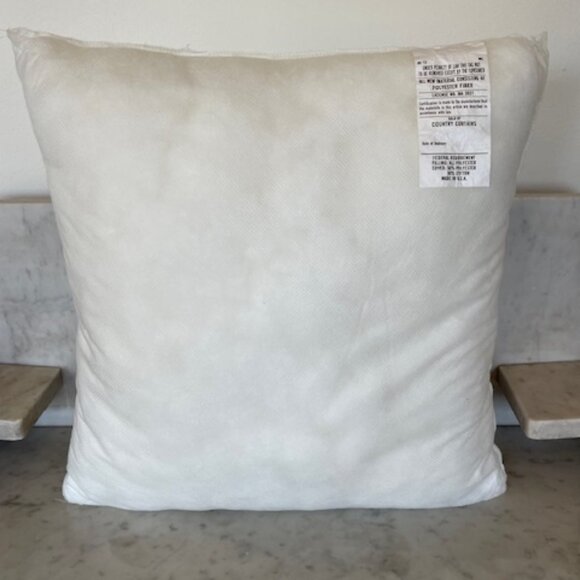 COUNTRY CURTAINS Fill Insert Pillow - Picture 1 of 10